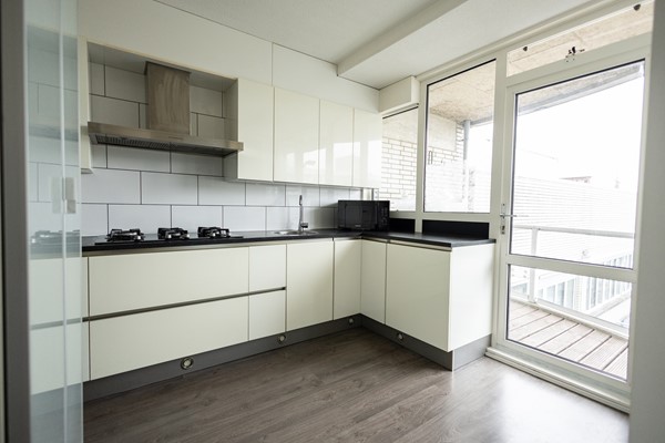 Medium property photo - Raadhuislaan 94, 3201 EL Spijkenisse