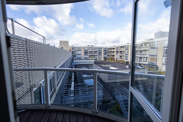 Medium property photo - Raadhuislaan 94, 3201 EL Spijkenisse