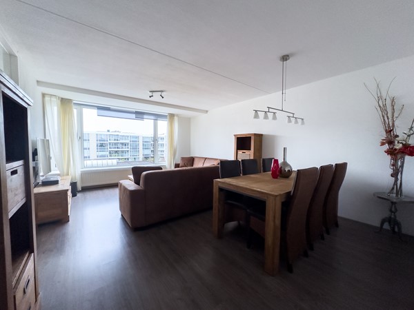Medium property photo - Raadhuislaan 94, 3201 EL Spijkenisse