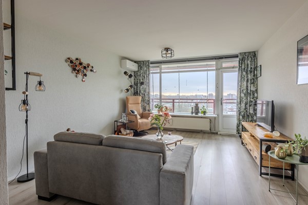 Medium property photo - Akeleistraat 26F, 3202 GD Spijkenisse