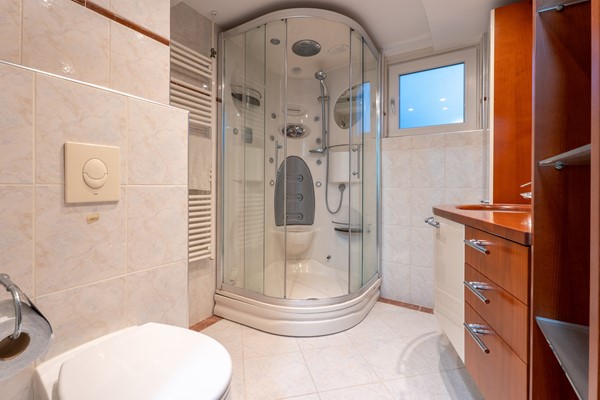 Medium property photo - Symfonielaan 10, 3208 SE Spijkenisse