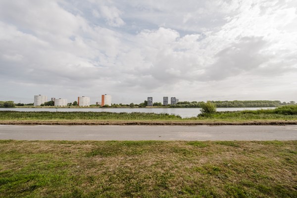 Medium property photo - Maasboulevard 86, 3207 RC Spijkenisse