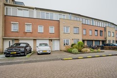 Te koop: Maria Kleine-Gartmanstraat 128, 3207VL Spijkenisse