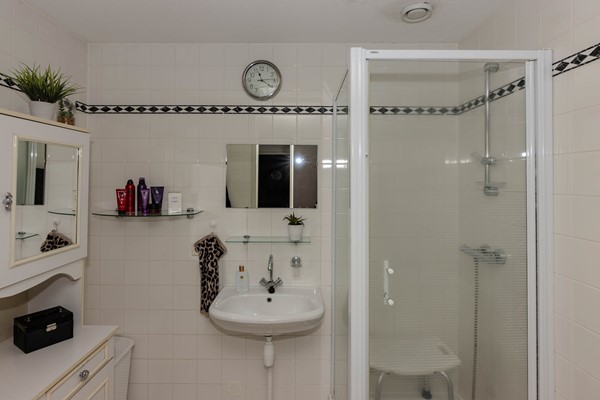 Medium property photo - Lokkertsemolenweg 78, 3194 WC Hoogvliet Rotterdam