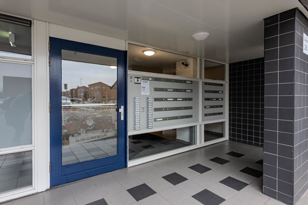 Medium property photo - Lokkertsemolenweg 78, 3194 WC Hoogvliet Rotterdam