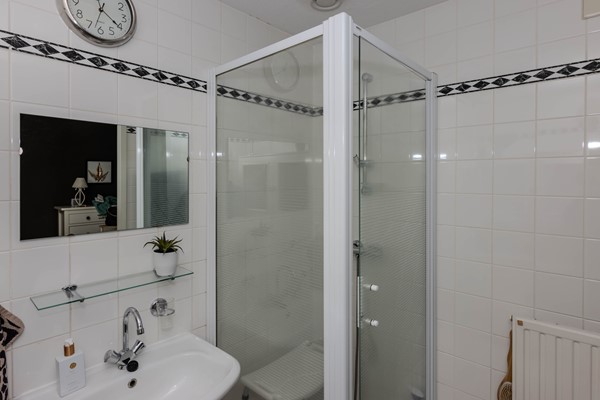 Medium property photo - Lokkertsemolenweg 78, 3194 WC Hoogvliet Rotterdam