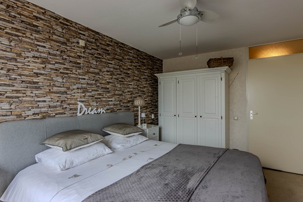 Medium property photo - Lokkertsemolenweg 78, 3194 WC Hoogvliet Rotterdam