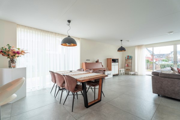 Medium property photo - Johannes Jongejanlaan 9, 3209 BT Hekelingen