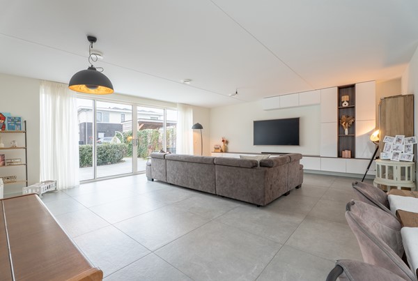 Medium property photo - Johannes Jongejanlaan 9, 3209 BT Hekelingen