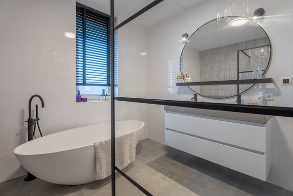 Medium property photo - Johannes Jongejanlaan 9, 3209 BT Hekelingen