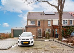 Verkocht onder voorbehoud: Parelgras 148, 3206RG Spijkenisse