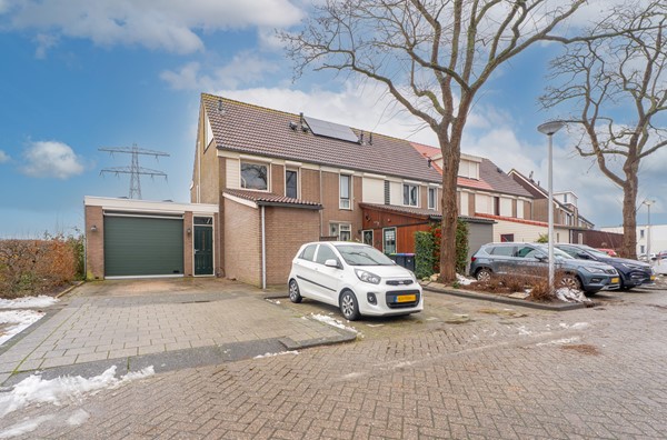Medium property photo - Parelgras 148, 3206 RG Spijkenisse