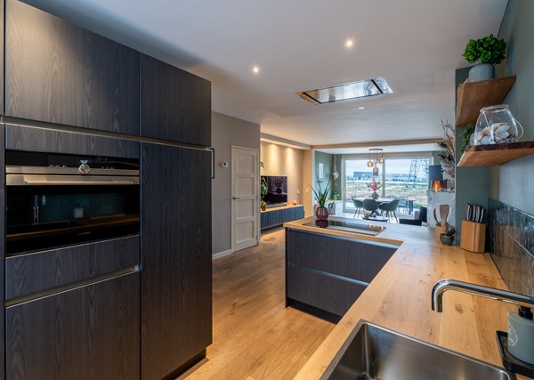 Medium property photo - Parelgras 148, 3206 RG Spijkenisse