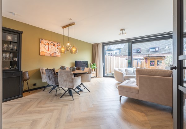 Medium property photo - Kapershoekseweg 20, 3191 GN Hoogvliet Rotterdam