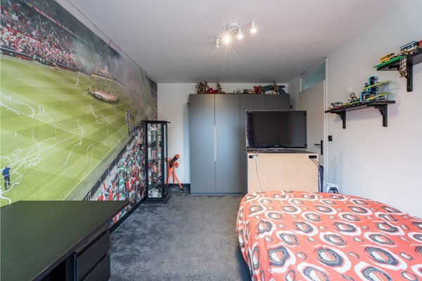 Medium property photo - Kapershoekseweg 20, 3191 GN Hoogvliet Rotterdam