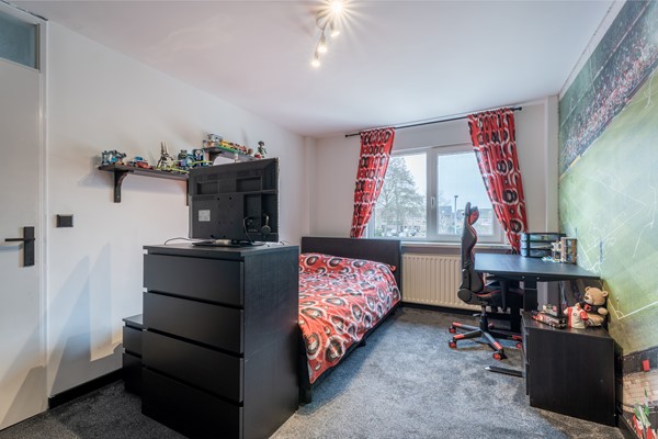 Medium property photo - Kapershoekseweg 20, 3191 GN Hoogvliet Rotterdam