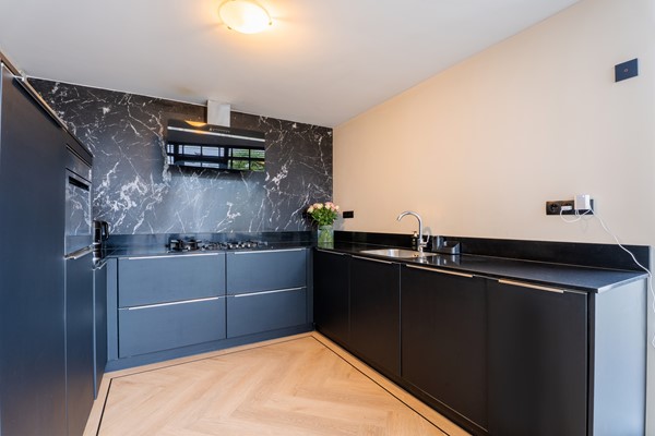 Medium property photo - Corrie Vonkplantsoen 36, 3207 WS Spijkenisse