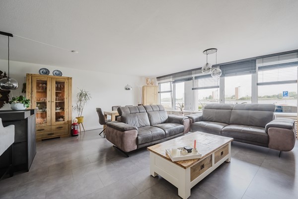 Medium property photo - Maasboulevard 86, 3207 RC Spijkenisse