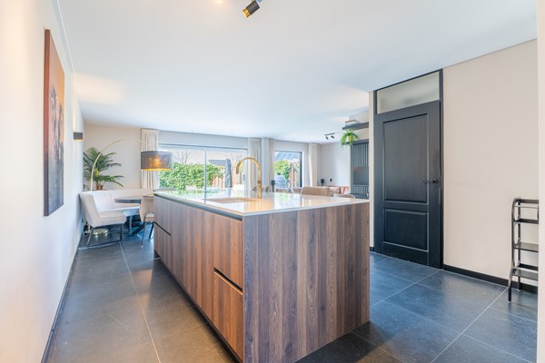 Medium property photo - N.A. Papestraat 15, 3209 BR Hekelingen