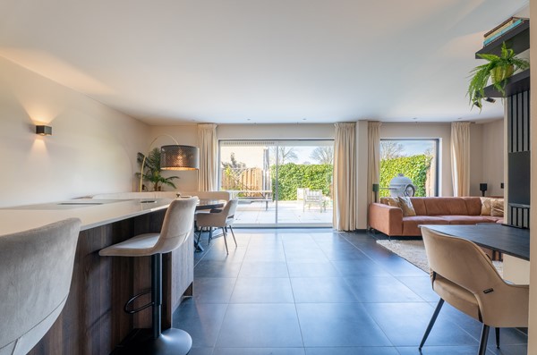 Medium property photo - N.A. Papestraat 15, 3209 BR Hekelingen