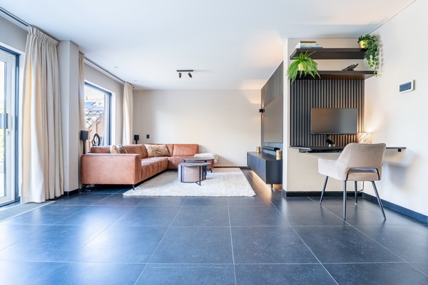 Medium property photo - N.A. Papestraat 15, 3209 BR Hekelingen