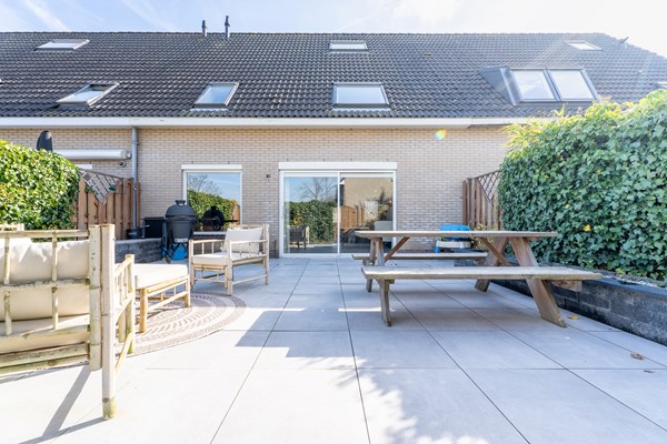 Medium property photo - N.A. Papestraat 15, 3209 BR Hekelingen