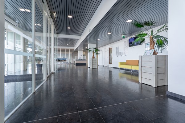 Medium property photo - Hongerlandsedijk 260, 3201 LW Spijkenisse