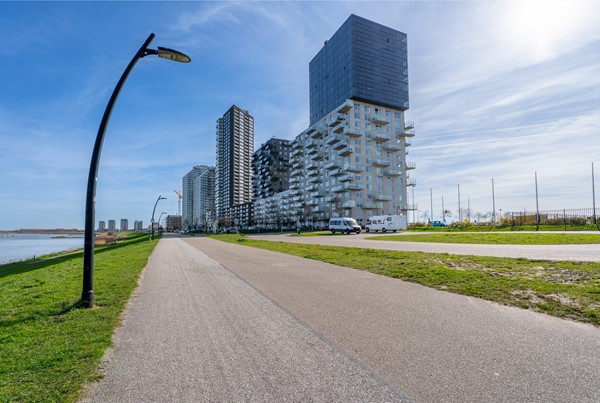 Medium property photo - Hongerlandsedijk 260, 3201 LW Spijkenisse