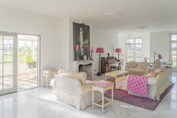 Medium property photo - Schuddebeursdijk 2, 3209 LG Hekelingen