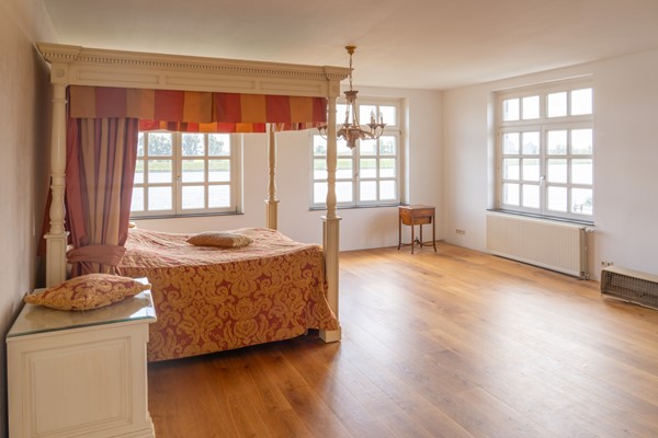 Medium property photo - Schuddebeursdijk 2, 3209 LG Hekelingen