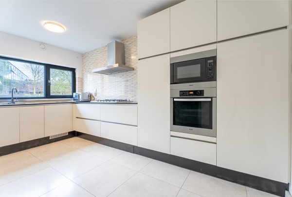 Medium property photo - Beyersstraat 28, 3072 XA Rotterdam