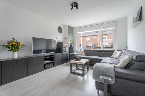 Medium property photo - Wilgenstraat 23, 3203 VN Spijkenisse