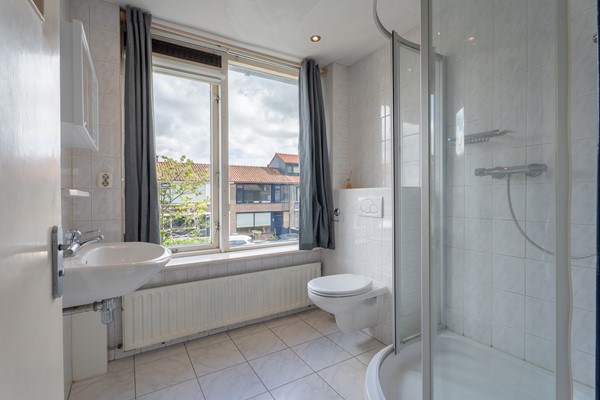 Medium property photo - Jacob van Lennepstraat 10, 3202 AN Spijkenisse
