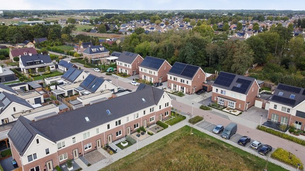 Medium property photo - Ruitenheerhof 27, 4714 PZ Sprundel