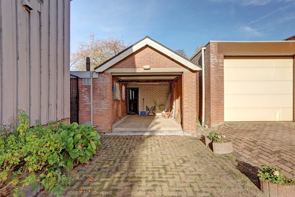 Medium property photo - Koning Haakonstraat 2, 4781 AT Moerdijk