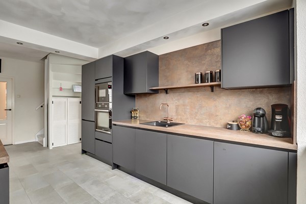 Medium property photo - De Meeren 122, 4761 SN Zevenbergen