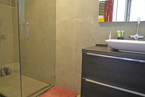 Medium property photo - Lange Lombardstraat 80, 2512 VP Den Haag