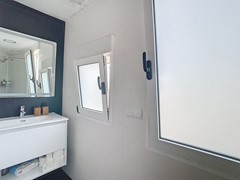 badkamer 2.jpg
