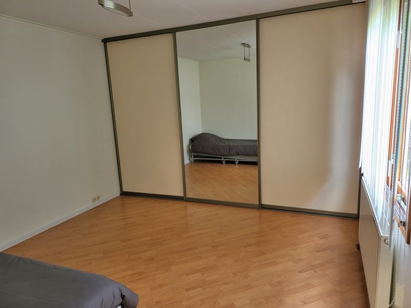 20. slaapkamer 2.jpg 21