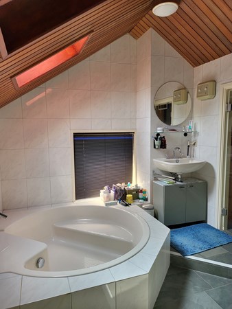 18. badkamer 1.2-min.jpg 21