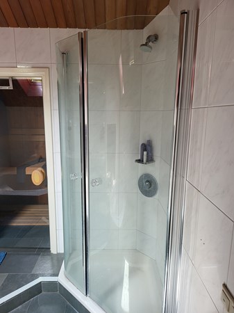 19. badkamer 2-min.jpg 22