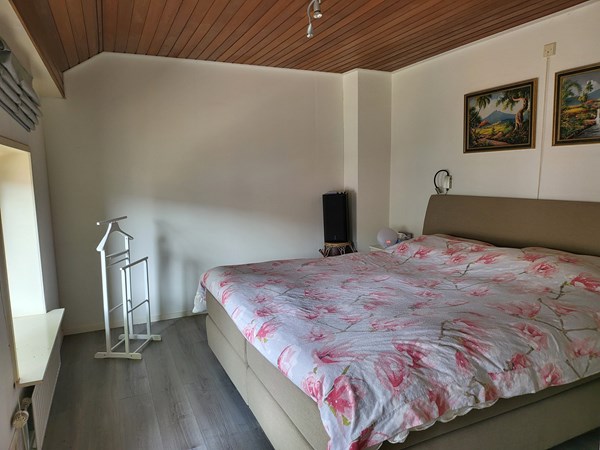 21. slaapkamer 1-min.jpg 24