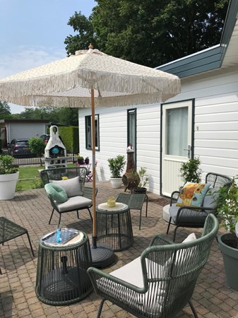 4. terras voor.jpg 4