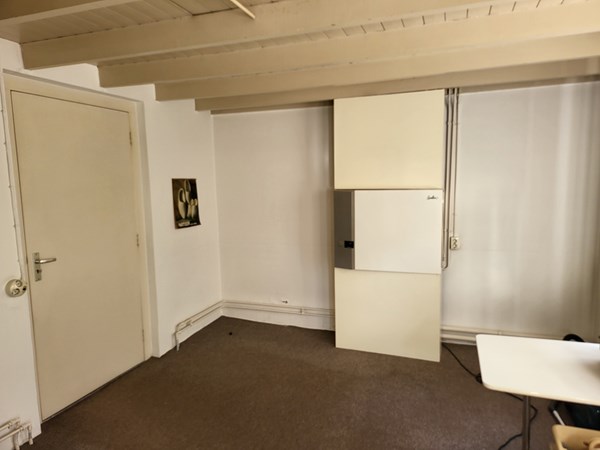 9. bijkeuken berging.jpg 12