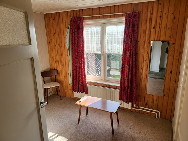 12. slaapkamer 1.jpg 16