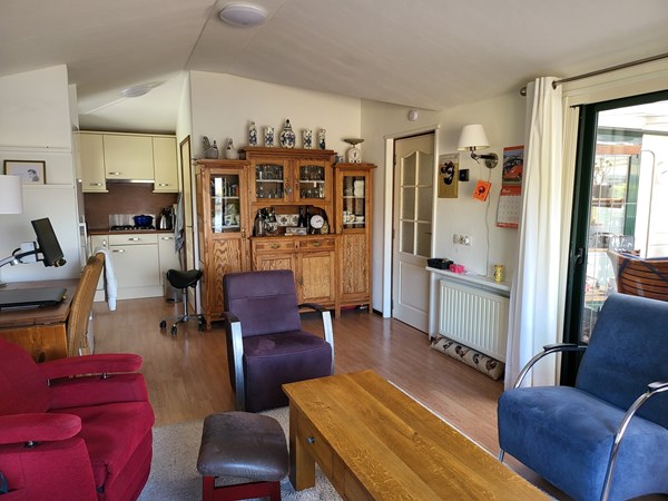 12. woonkamer 4.jpg 12