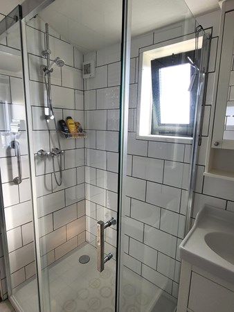 17. badkamer 2.jpg 17