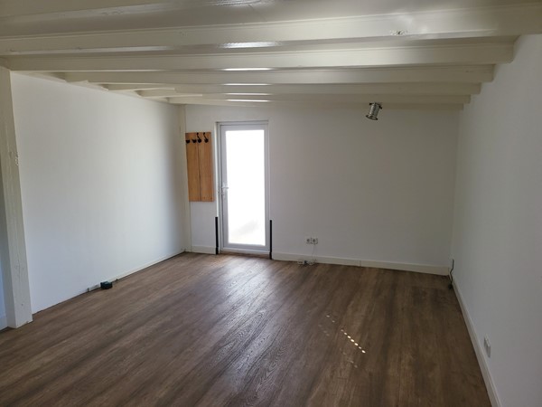 11. woonkamer entree.jpg 12