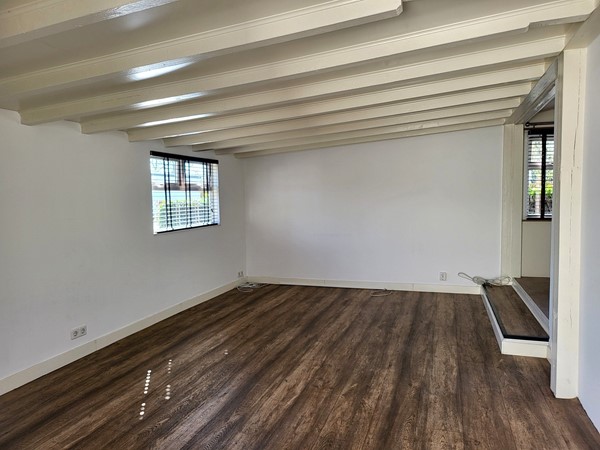 13. woonkamer 3.jpg 14