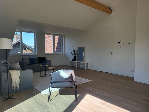 8. woonkamer 11.jpg 6